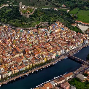 Welcomely - Residenza Deriu Appartamento Bosa